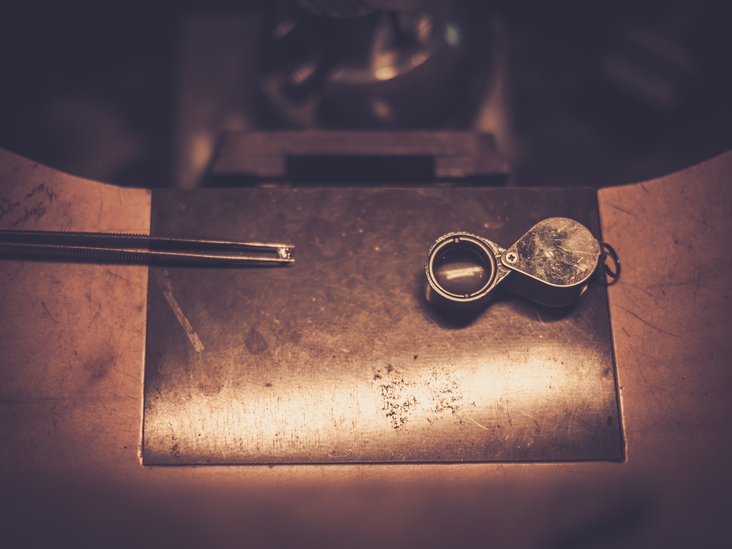 Evolution of gold chain styles